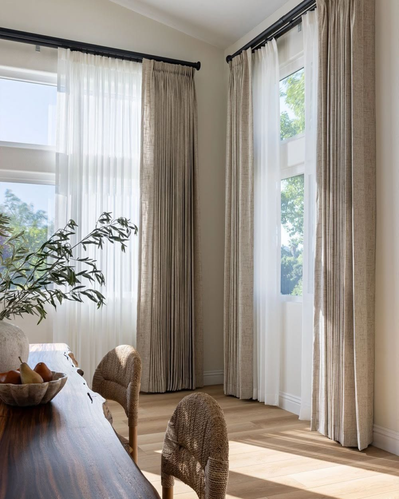 small bedroom decor ideas feel bigger image